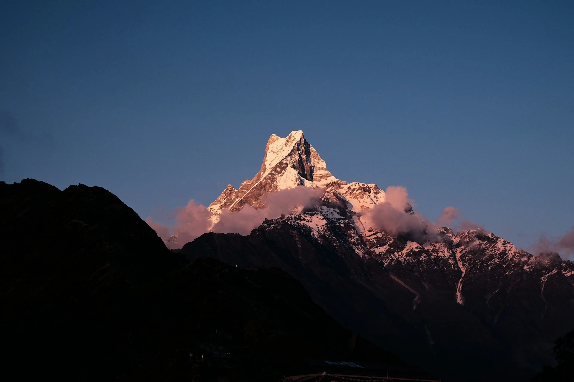 How hard is Mardi Himal Trek