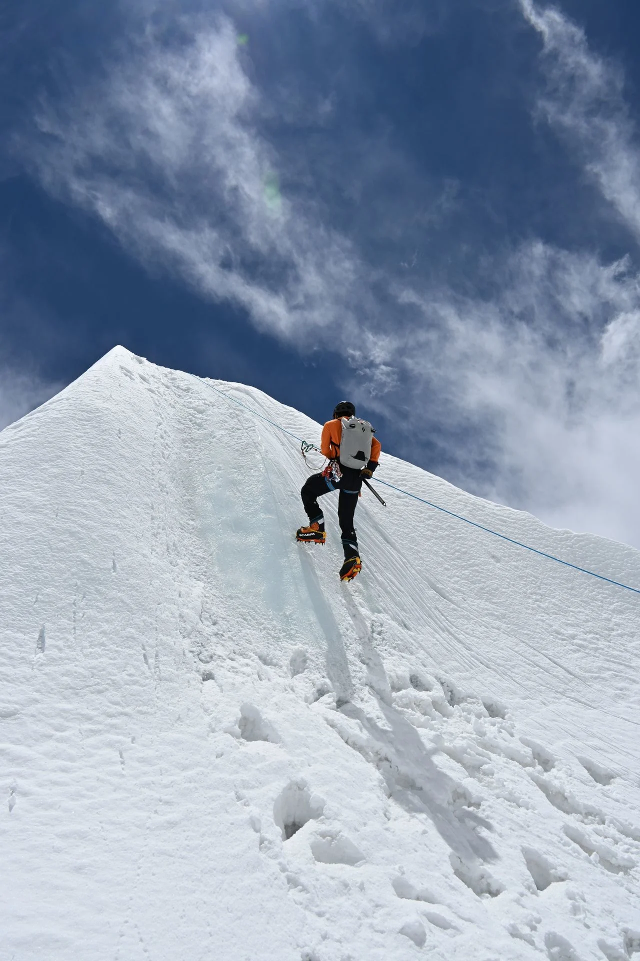 Island Peak best time