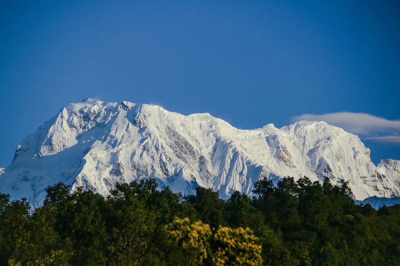 Manaslu Himal peaks