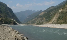Ruby Valley Dhading Nepal: Scenic View of River