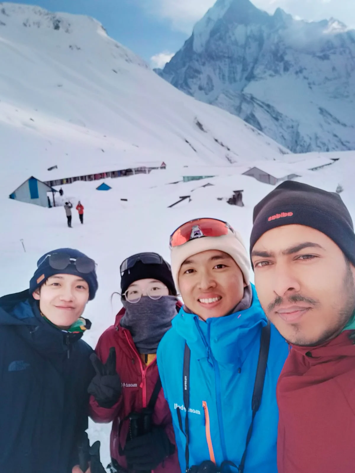 Guests Selfie in Himalaya Camp