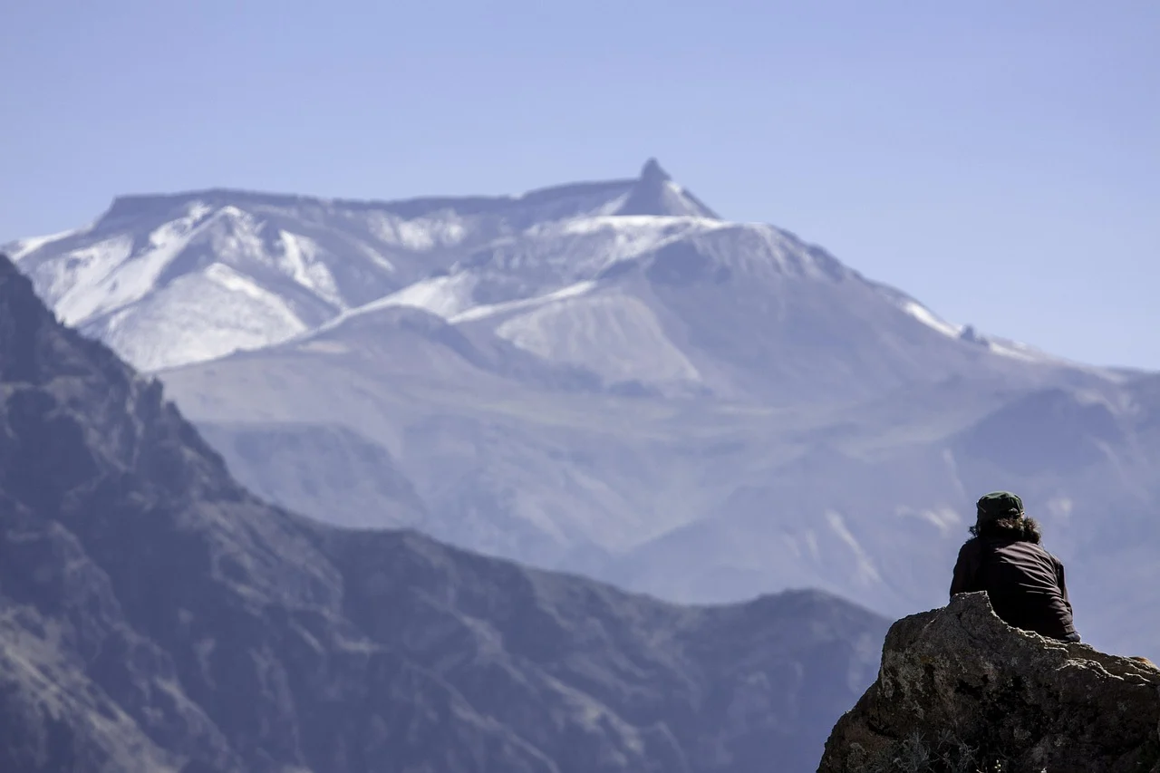 how far is Langtang Valley from Kathmandu